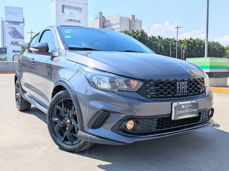 Foto Fiat Argo HGT usado (2022) color Gris financiado en mensualidades(enganche $111,104 mensualidades desde $4,773)