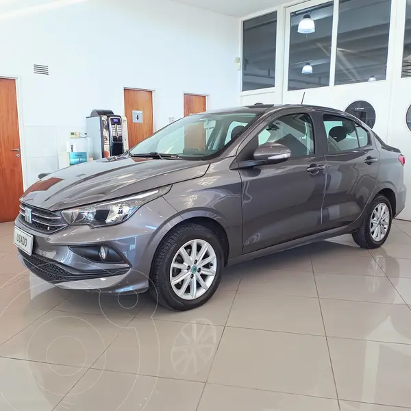 Foto FIAT Cronos 1.3L Drive usado (2023) color Gris precio $18.000.000