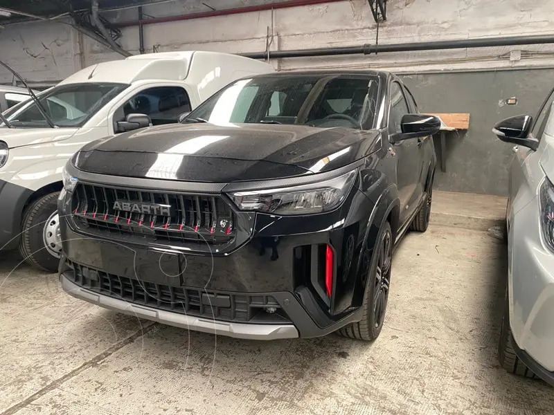 Foto FIAT Fastback Abarth T270 1.3L GSE nuevo color Negro Vulcano precio $49.000.000