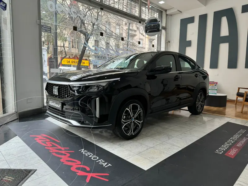 Foto FIAT Fastback Turbo 270 nuevo color Negro Vulcano financiado en cuotas(anticipo $15.000.000 cuotas desde $550.000)