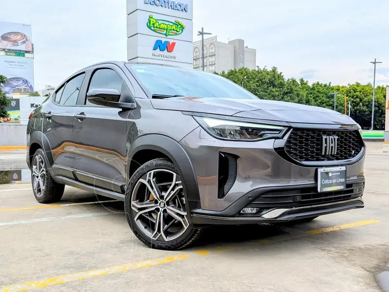 Foto Fiat Fastback impetus usado (2024) color Gris financiado en mensualidades(enganche $154,242 mensualidades desde $6,626)