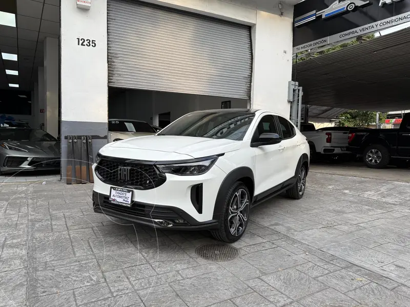 Foto Fiat Fastback impetus usado (2024) color Blanco financiado en mensualidades(enganche $98,000 mensualidades desde $11,397)