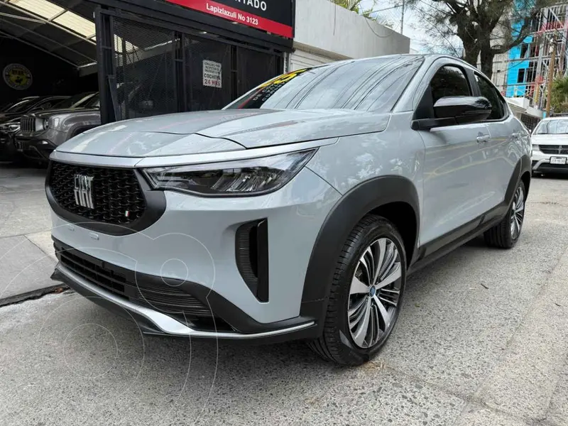 Foto Fiat Fastback Audace usado (2025) color Gris precio $419,900