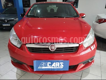 FIAT Grand Siena Attractive usado (2014) color Rojo Alpine precio $415.000