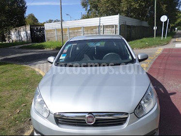 FIAT Grand Siena Attractive usado (2012) color Gris Plata precio $390.000