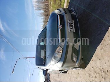 FIAT Grand Siena Essence Dualogic usado (2014) color Gris Scandium precio $290.000