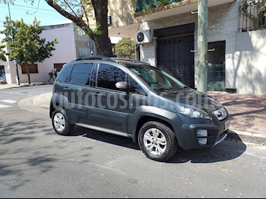 foto FIAT Idea 1.6 Adventure Pack Top usado (2013) color Verde Savage precio $320.000