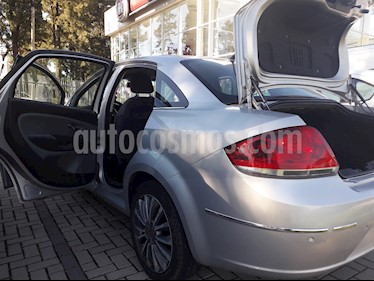 Foto venta Auto usado Fiat Linea Essence 1.9 (2011) color Gris Plata precio $185.000