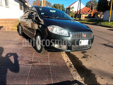 FIAT Linea Essence 1.9 usado (2011) color Verde Oliva precio $300.000