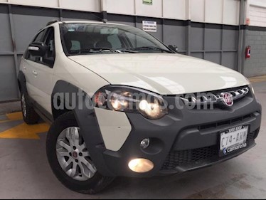 Fiat Palio Adventure 1.6L Dualogic usado (2018) color Blanco precio $185,000