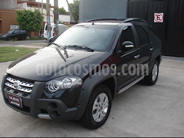 Foto venta Auto Usado Fiat Palio Weekend 1.6 Adventure Locker Xtreme (2011) color Negro Vesubio precio $265.000
