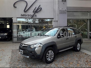 Foto venta Auto usado Fiat Palio Weekend 1.6 Adventure Locker (2014) color Gris Claro precio $350.000