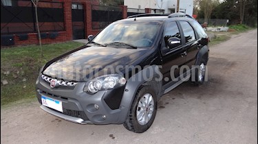 FIAT Palio Weekend 1.6 Adventure Locker Seguridad usado (2016) color Negro Vesubio precio u$s8.500
