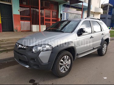 FIAT Palio Weekend 1.6 Adventure Locker usado (2013) color Plata Bari precio $520.000
