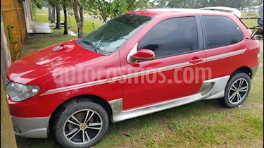 Foto venta Auto usado Fiat Palio 3P HLX 1.8 (2005) color Rojo precio $120.000
