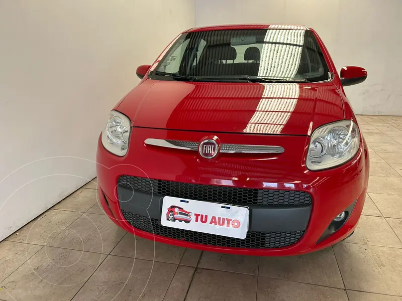 Foto FIAT Palio 5P Attractive usado (2017) color Rojo Alpine precio $13.700.000