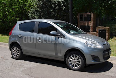 foto FIAT Palio 5P ELX 1.4 Attractive usado (2014) color Gris precio $300.000