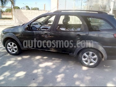 foto FIAT Palio 5P ELX 1.4 Emotion usado (2013) color Gris Oscuro precio $320.000