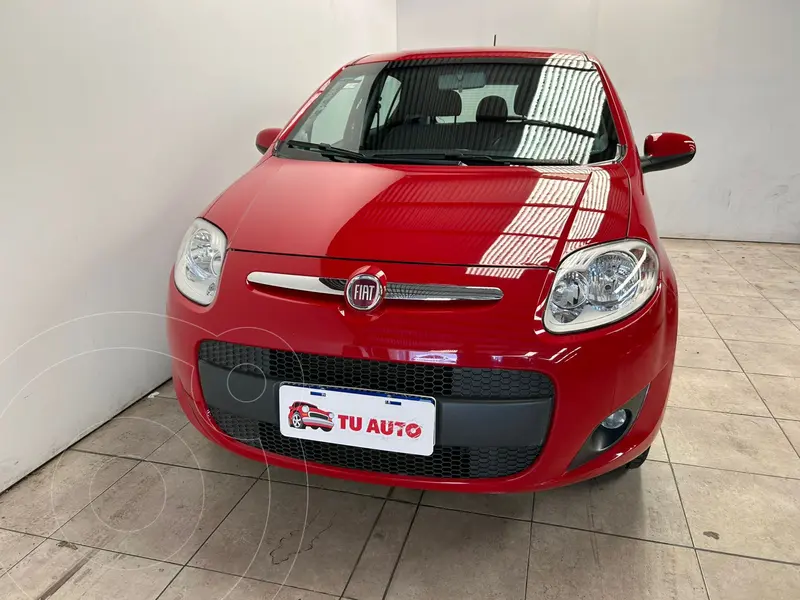 Foto FIAT Palio 5P Attractive usado (2016) color Rojo Alpine precio $14.300.000