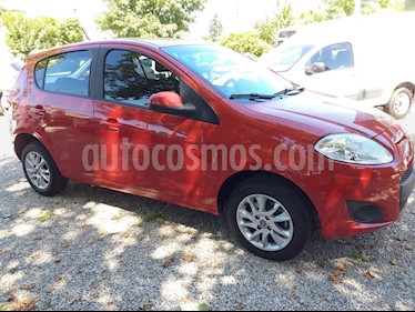 foto FIAT Palio 5P Attractive Pack Top usado (2016) color Rojo precio $580.000