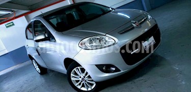 Fiat Palio 5p Essence L4 1.6 Man usado (2015) color Plata precio $145,000
