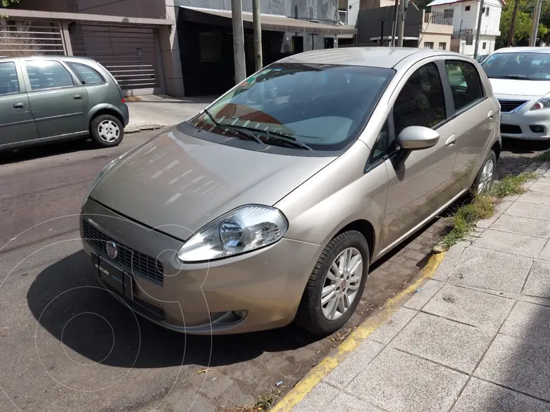 Foto FIAT Punto 5P 1.4 Attractive usado (2012) color Gris precio $2.200.000