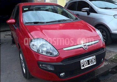 foto FIAT Punto 5P 1.4 Attractive Pack Top usado (2015) color Rojo Alpine precio $360.000