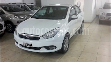 foto FIAT Siena 1.6 Essence Emotion usado (2014) color Blanco Banchisa precio $282.000