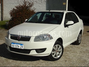 Foto venta Auto usado Fiat Siena Attractive 1.4 Emotion II (2016) color Blanco precio $125.000