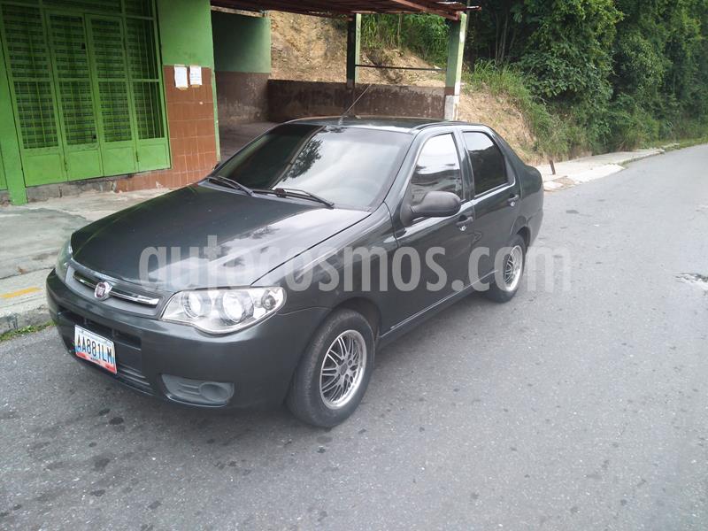 Fiat Siena EXL 1.4L usado (2011) color Gris Cromo precio u$s3.700
