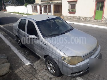foto Fiat Siena Fire EX 1.3 usado (2006) color Gris precio BoF22.001