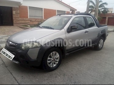 foto FIAT Strada Adventure 1.6 Cabina Doble 3 Puertas usado (2013) color Gris Claro precio $265.000
