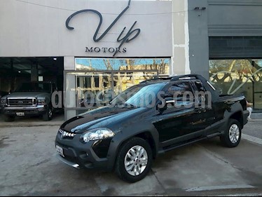 foto FIAT Strada Adventure 1.6 Cabina Extendida usado (2013) color Negro precio $430.000