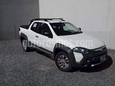 Foto FIAT Strada Adventure 1.6 CD 3P Pack Top + Pack Xtreme III usado (2016) color Blanco precio $415.000