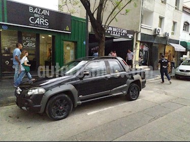 FIAT Strada Adventure 1.6 Cabina Doble usado (2012) color Negro precio $350.000