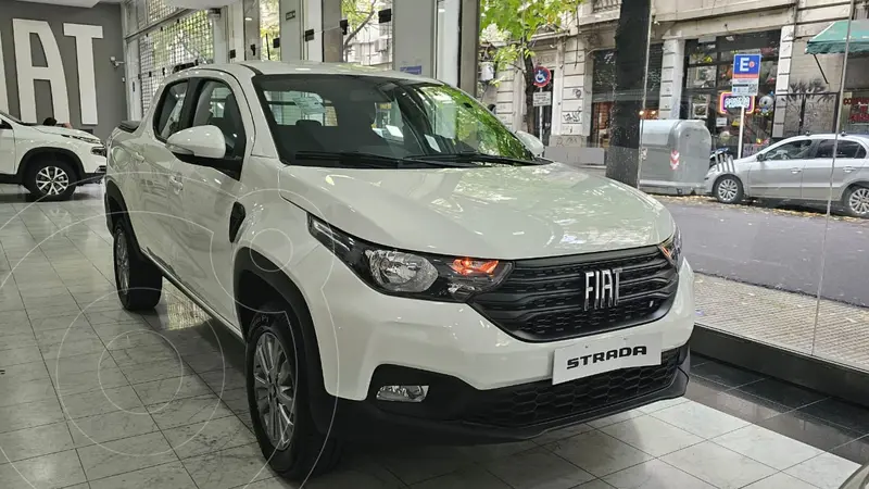 Foto FIAT Strada Volcano Cabina Doble 1.3 Firefly usado (2024) color Plata Bari precio $29.000.000