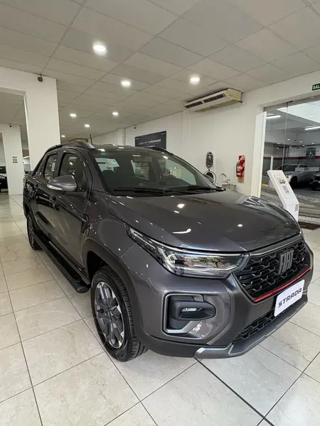 Foto FIAT Strada Ultra T200 Cabina Doble nuevo color Gris precio $37.000.000