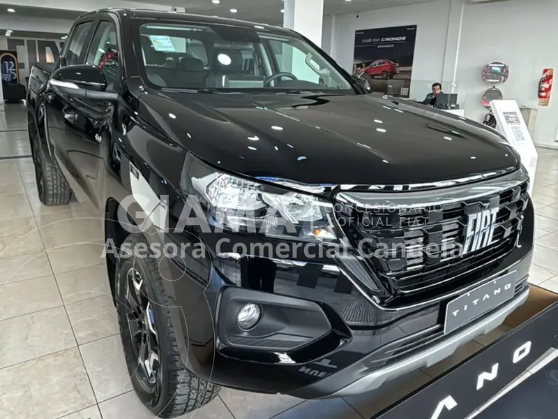 Foto FIAT Titano Freedom Plus 4x4 Aut nuevo color Negro Vulcano financiado en cuotas(anticipo $15.000.000 cuotas desde $570.000)