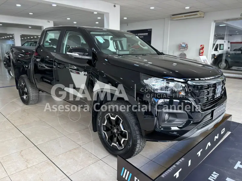 Foto FIAT Titano Freedom Plus 4x4 Aut nuevo color Negro precio $52.600.000