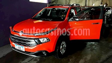 Foto FIAT Toro 2.0 TDi Freedom 4x2 CD usado (2017) color Rojo precio $690.000