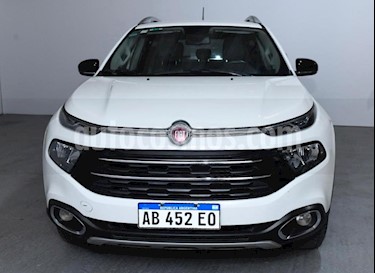 FIAT Toro Volcano 4x4 CD Aut usado (2017) color Blanco precio $1.270.000