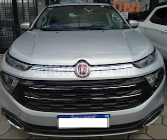 foto FIAT Toro Volcano 4x4 CD Aut usado (2017) color Gris Claro precio $1.300.000
