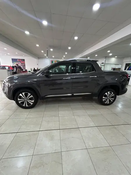 Foto FIAT Toro TD350 Volcano 4x4 CD Aut nuevo color Gris financiado en cuotas(anticipo $16.000.000 cuotas desde $480.000)