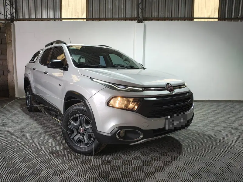 Foto FIAT Toro 2.0 TDi Freedom 4x2 CD usado (2017) color Gris precio $21.854.000