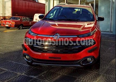 foto FIAT Toro Volcano 4x4 CD Aut usado (2019) color Rojo precio $1.236.000