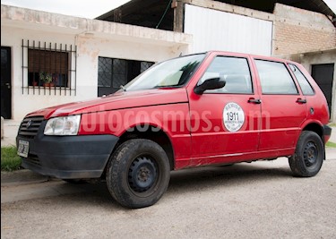 Foto FIAT Uno Fire 5P usado (2009) color Rojo Alpine precio $100.000