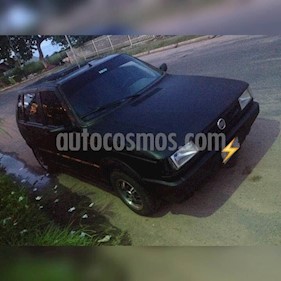 Foto venta carro Usado Fiat Uno 1.3L 5P (1995) color Negro Vesubio precio u$s850