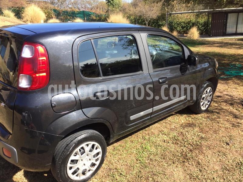 foto FIAT Uno 5P 1.4 S Confort usado (2015) color Negro precio $470.000