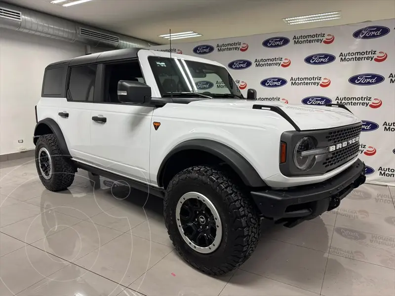 Ford Bronco 4 Puertas Badlands 4 Puertas (2025)