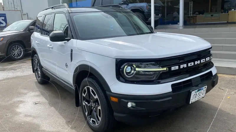 Foto Ford Bronco Sport Outer Banks usado (2021) color Blanco precio $589,000